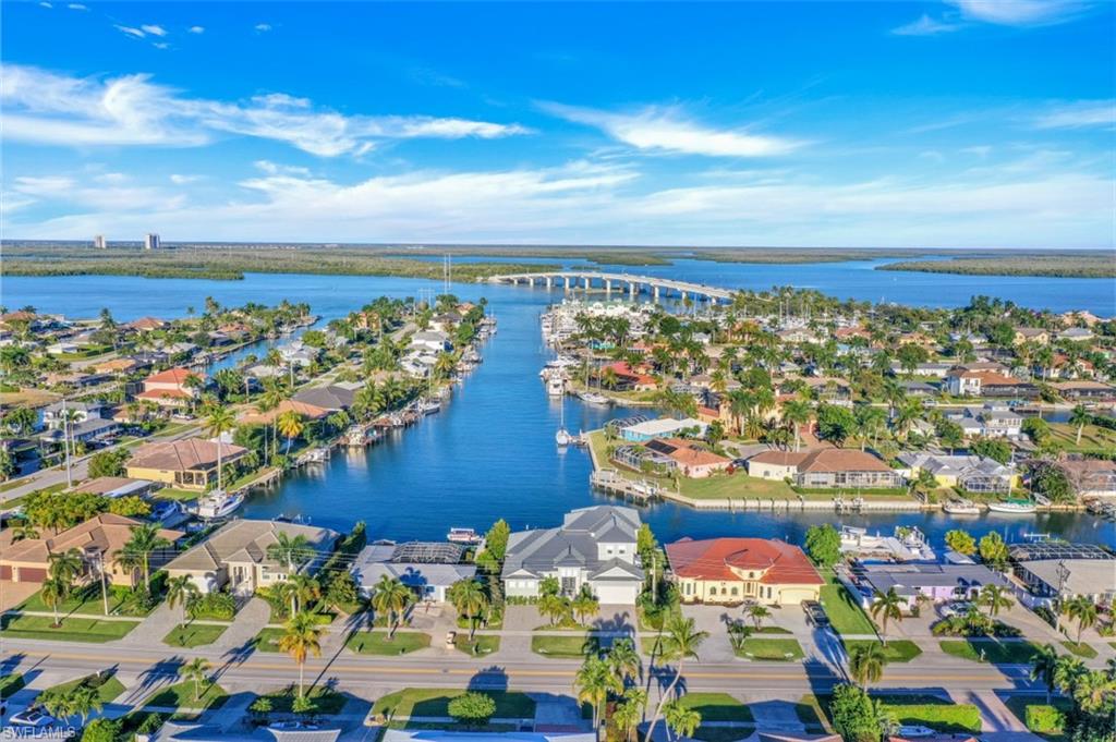 MARCO ISLAND - Residential