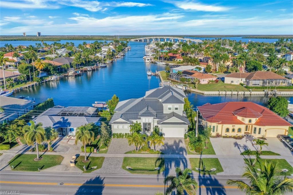 MARCO ISLAND - Residential