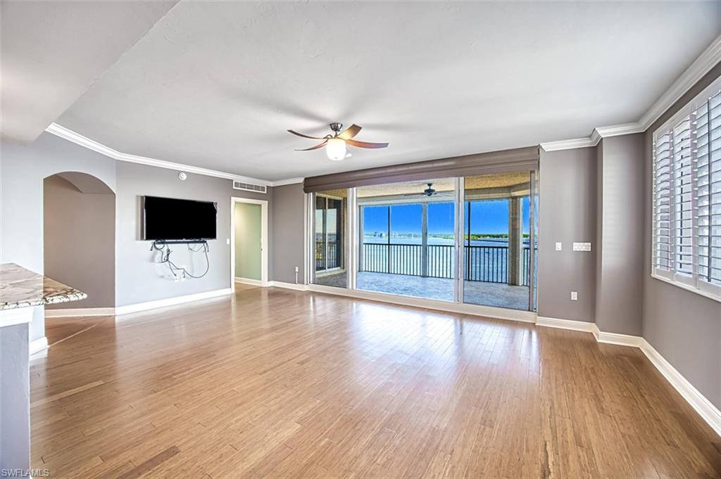 HIGH POINT PLACE - Residential