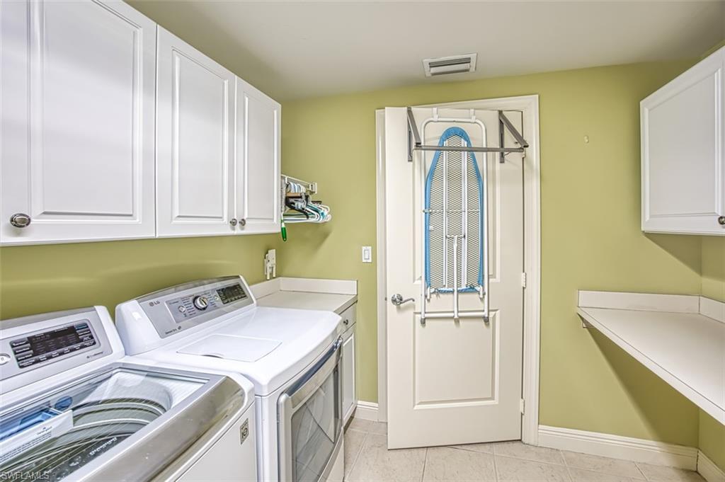 HIGH POINT PLACE - Residential