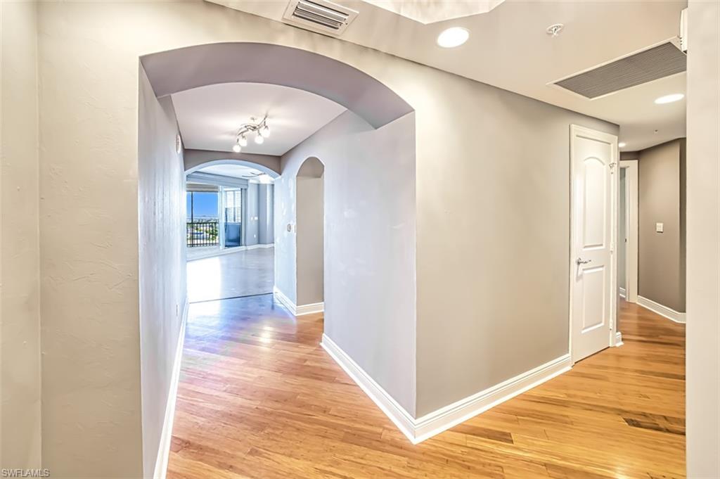 HIGH POINT PLACE - Residential