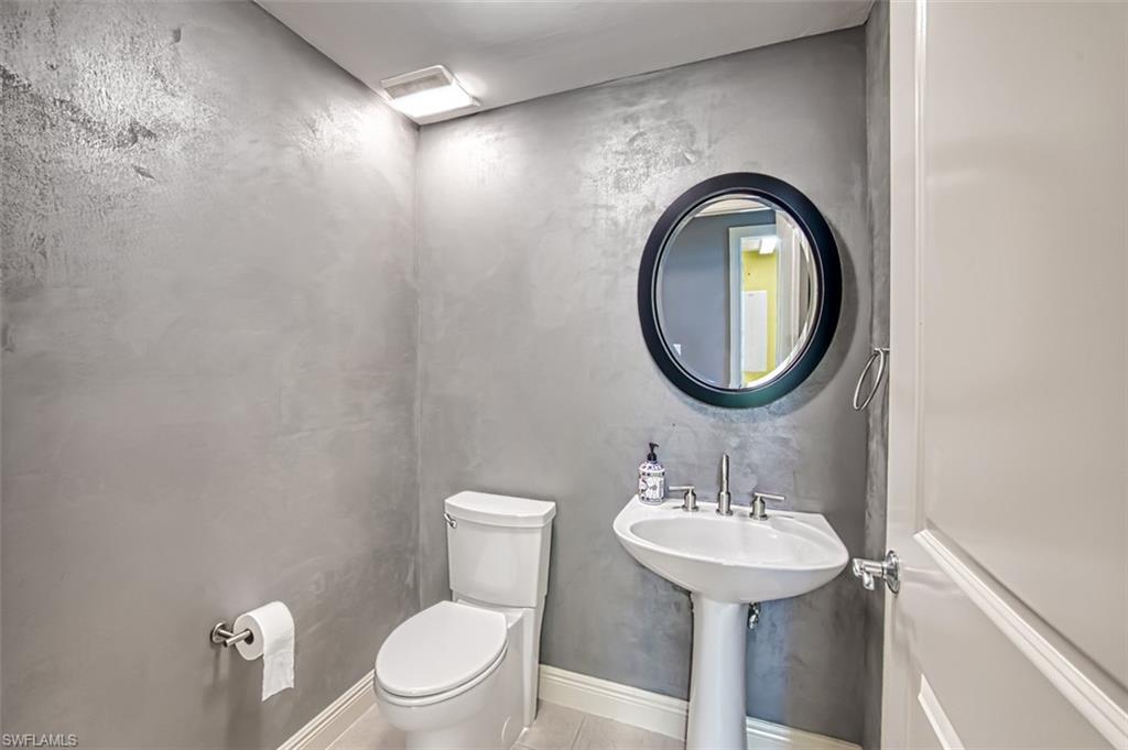 HIGH POINT PLACE - Residential