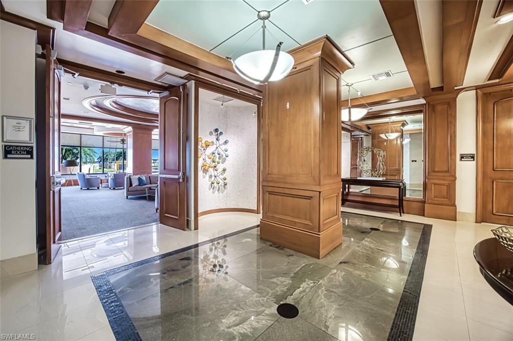 HIGH POINT PLACE - Residential