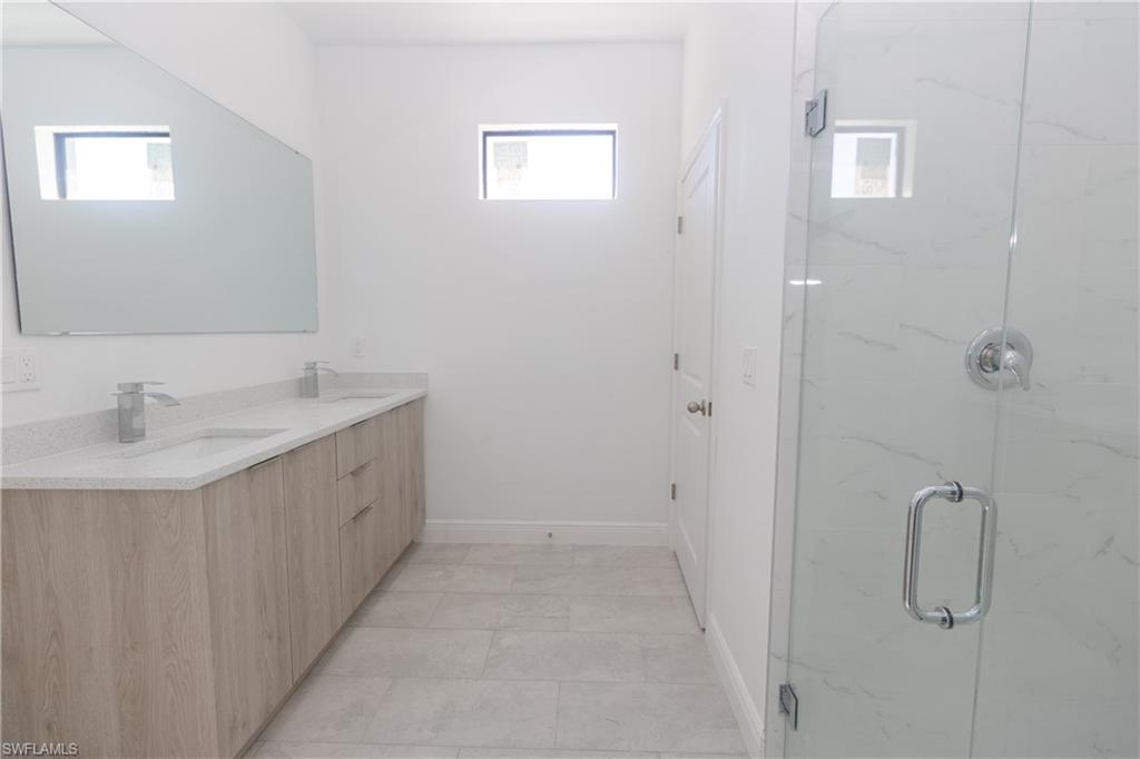 PORT LABELLE - Residential Lease