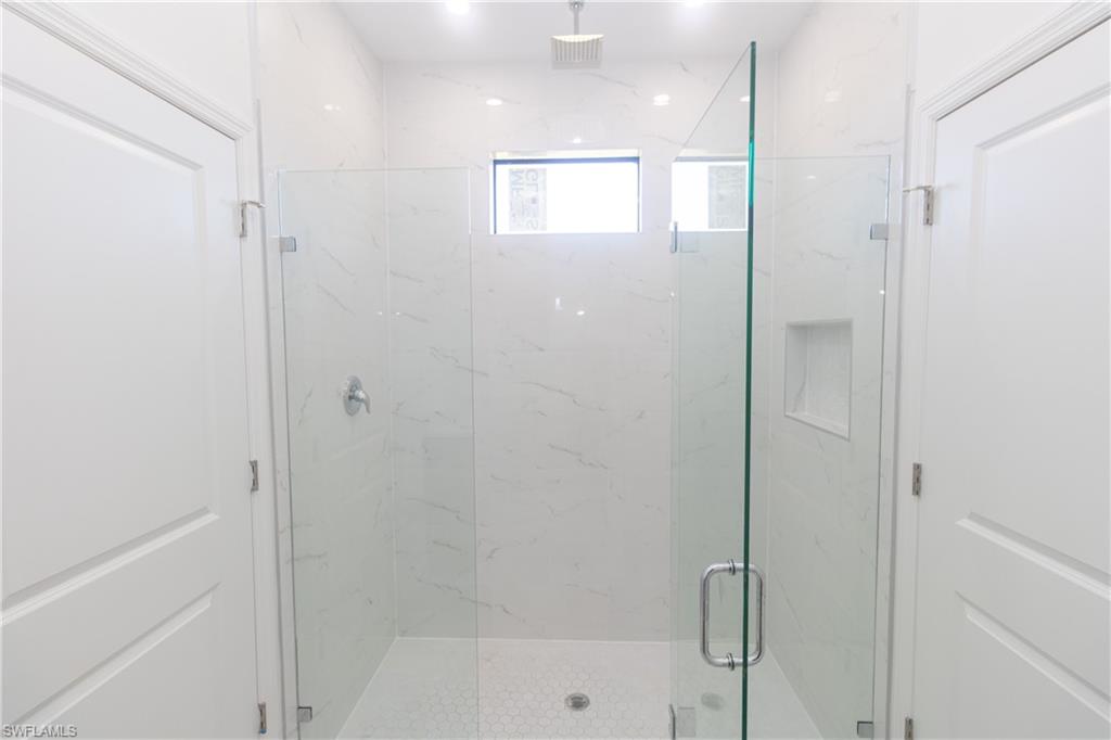 PORT LABELLE - Residential Lease