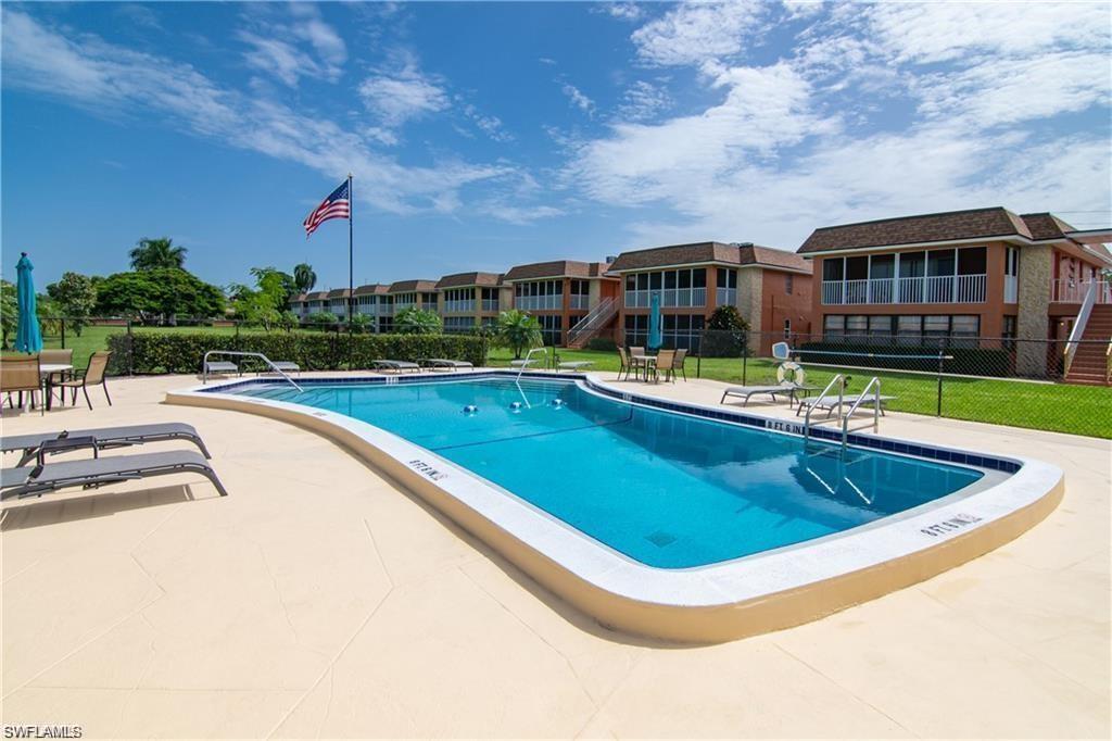 SORRENTO VILLAS - Residential Lease