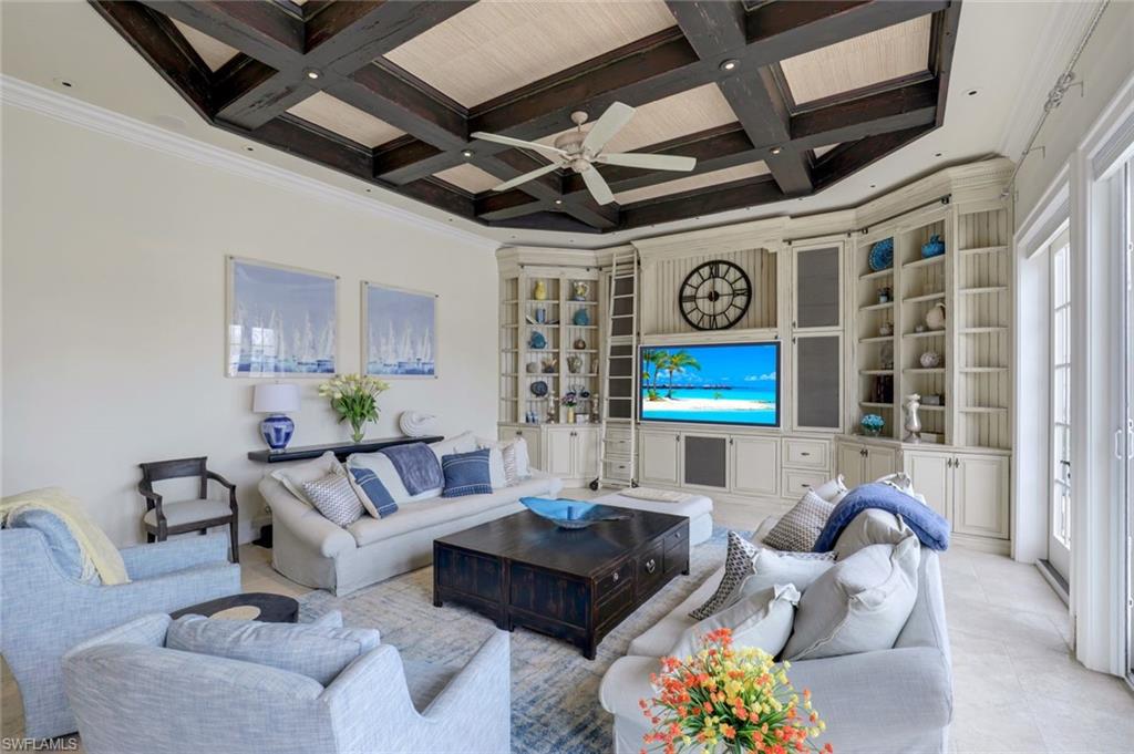 MOORINGS - Residential