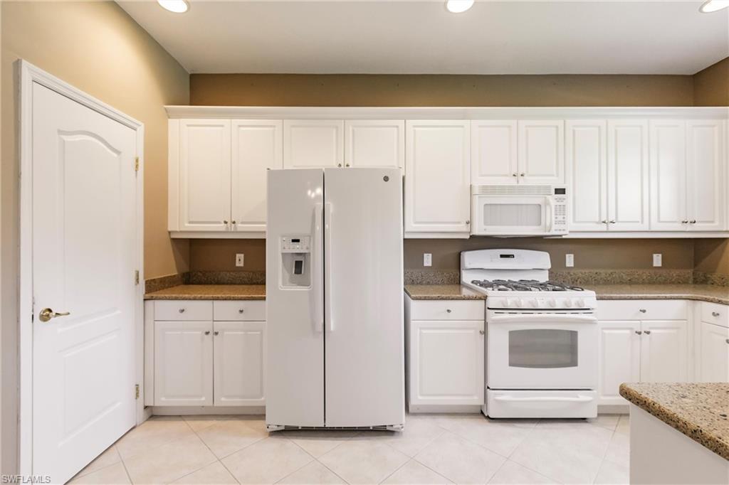 COTTONWOOD BEND - Residential