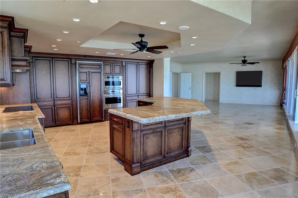 REMINGTON AT BAY COLONY - Residential