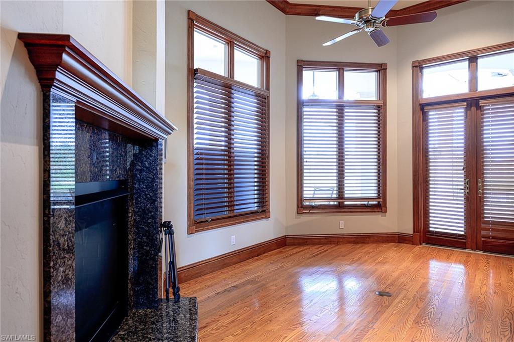 ISLE TOSCANO - Residential