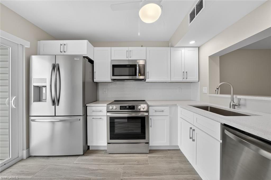 BOARDWALK CAPER - Residential