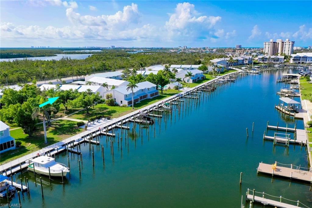 BOARDWALK CAPER - Residential