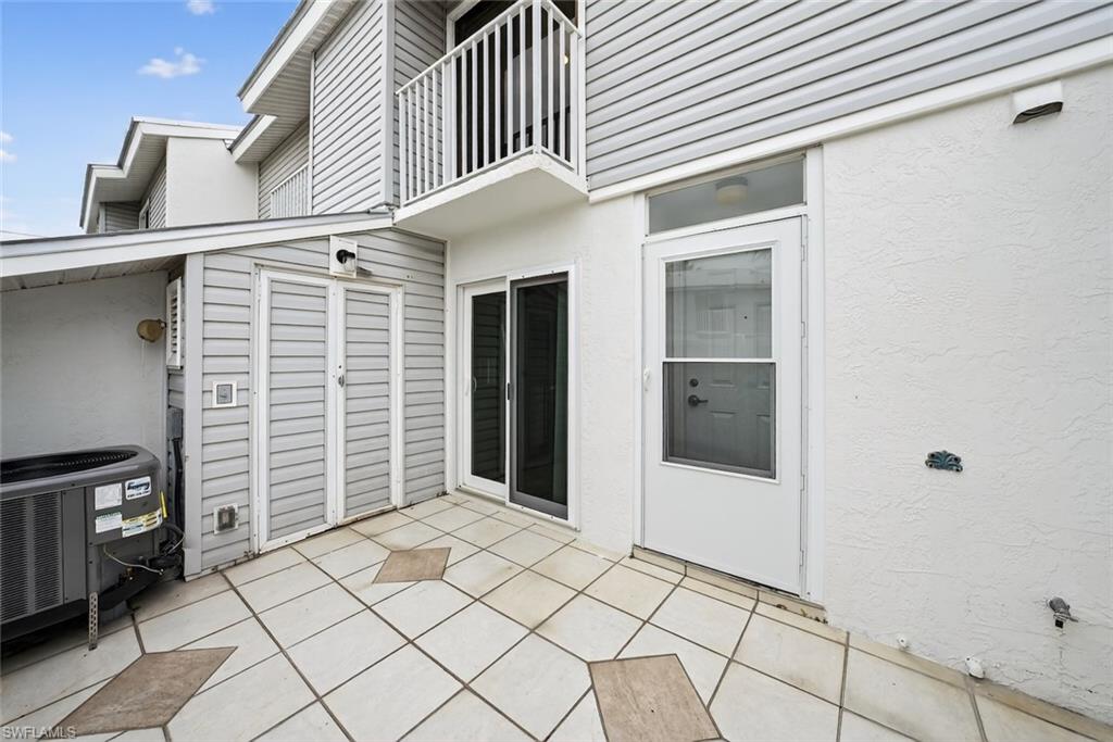 BOARDWALK CAPER - Residential