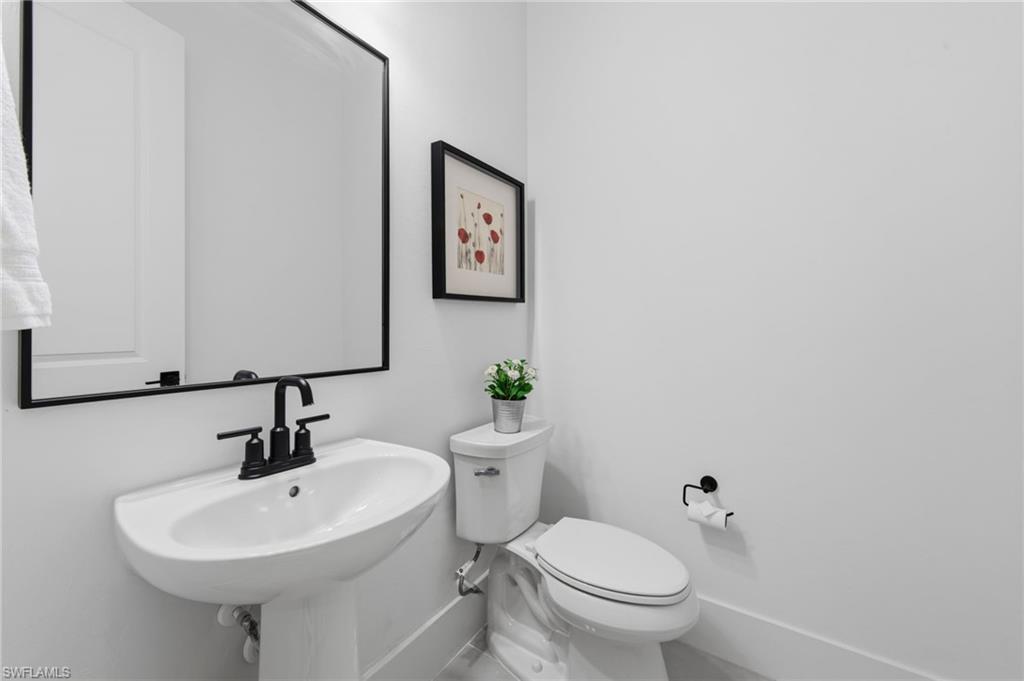 CORKSCREW ESTATES - Residential