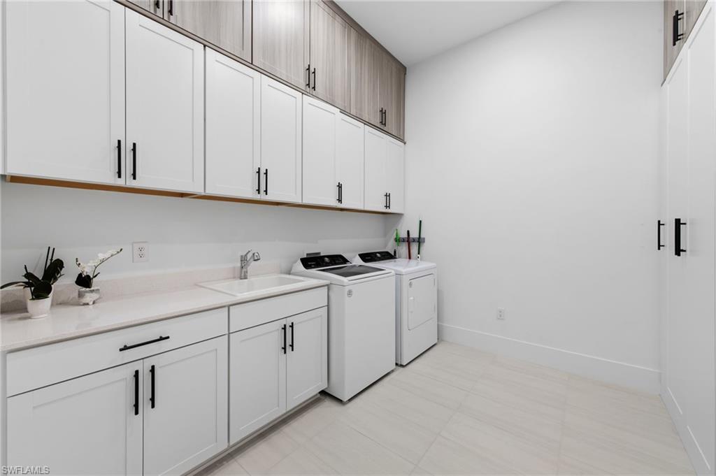 CORKSCREW ESTATES - Residential