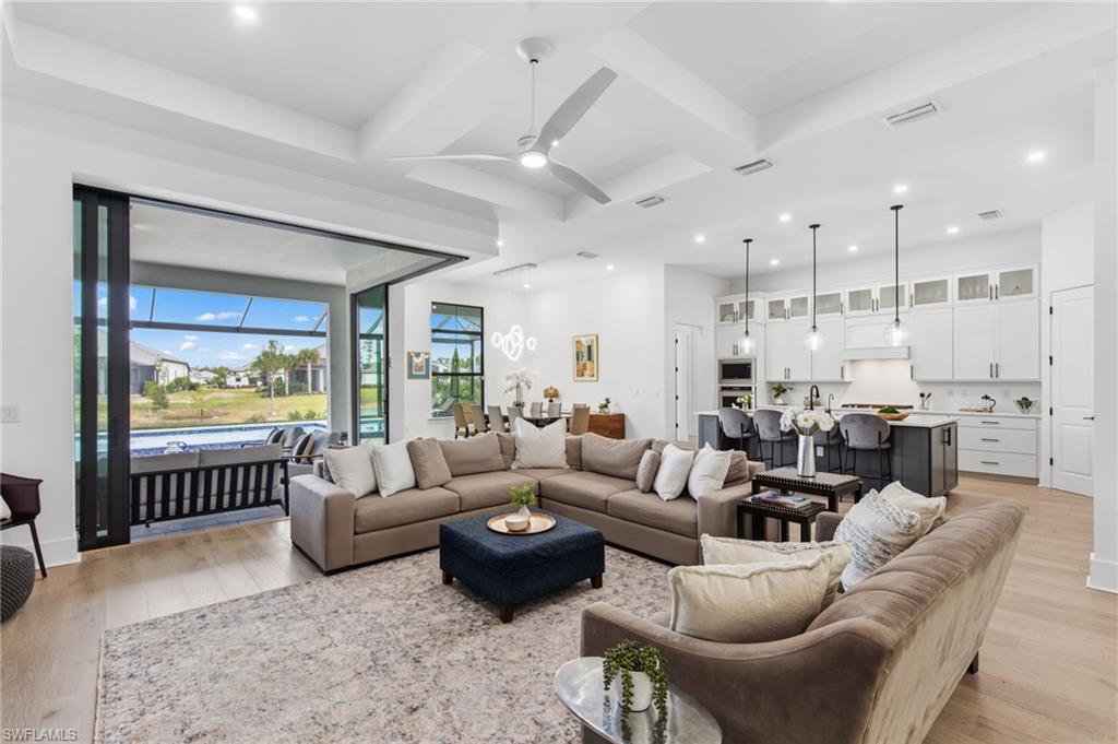 CORKSCREW ESTATES - Residential