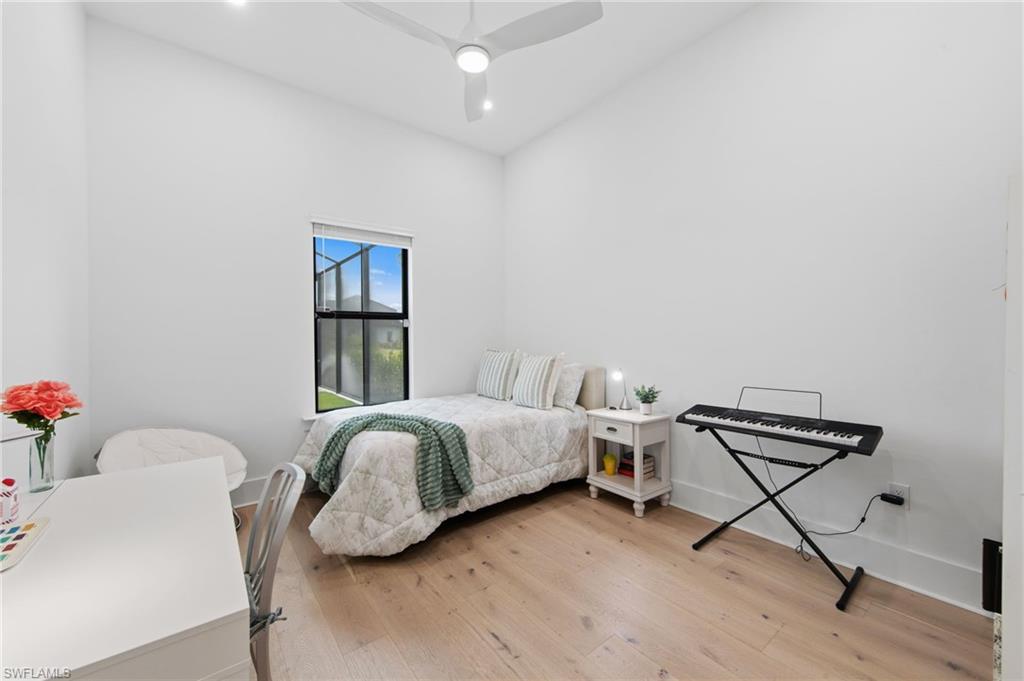 CORKSCREW ESTATES - Residential