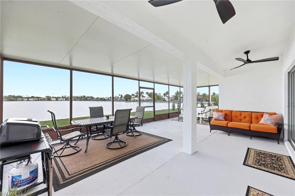 EMERALD LAKES - Residential Lease