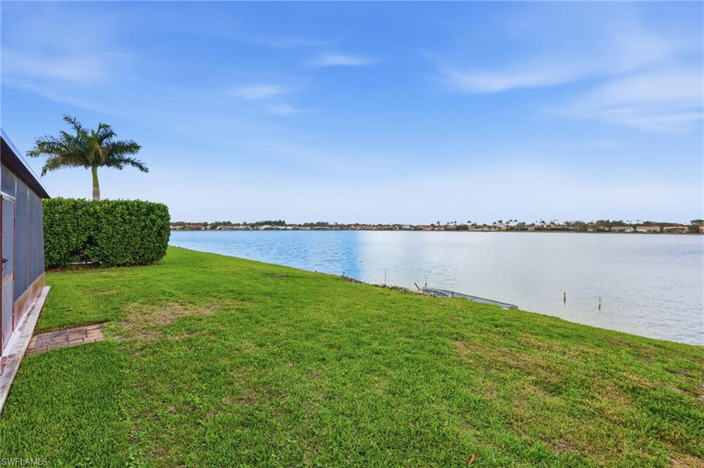 EMERALD LAKES - Residential Lease