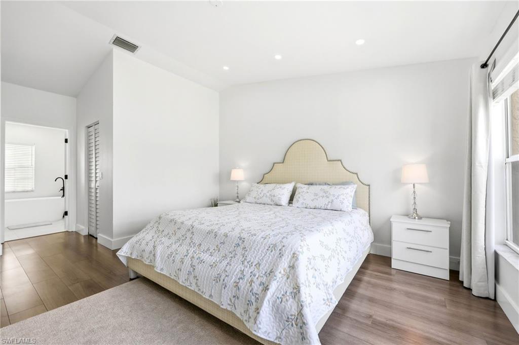 EMERALD LAKES - Residential Lease