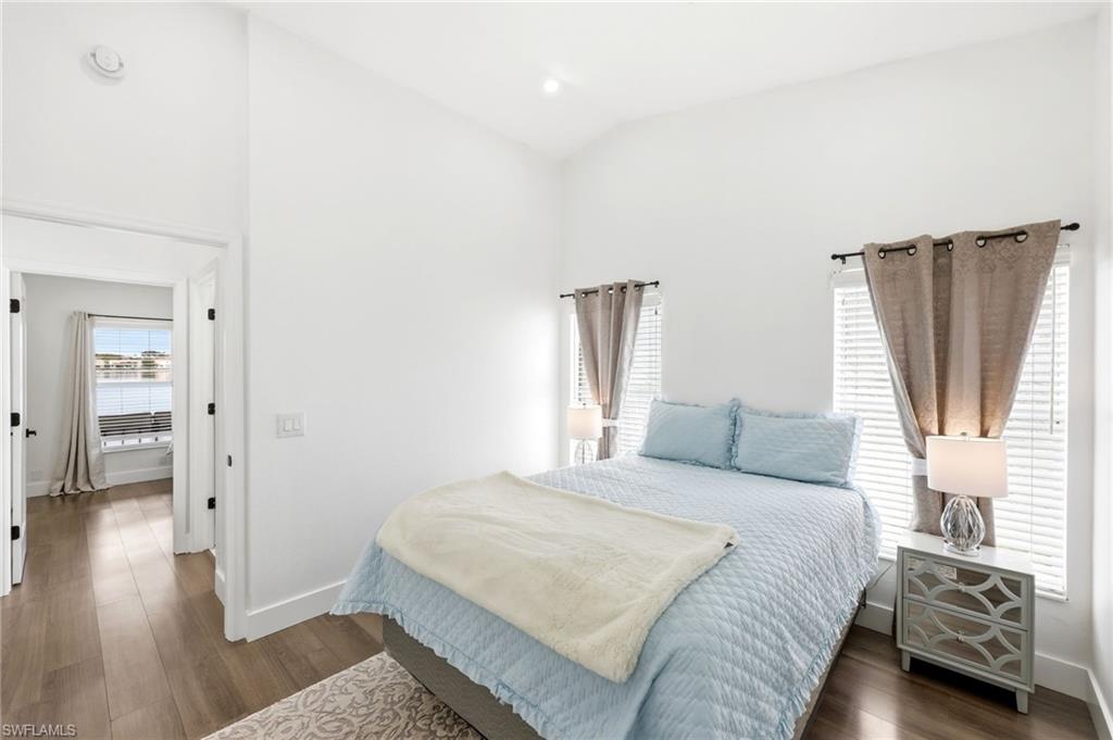 EMERALD LAKES - Residential Lease