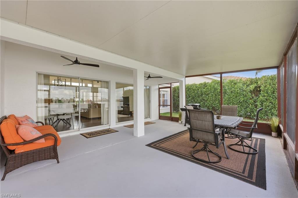 EMERALD LAKES - Residential Lease