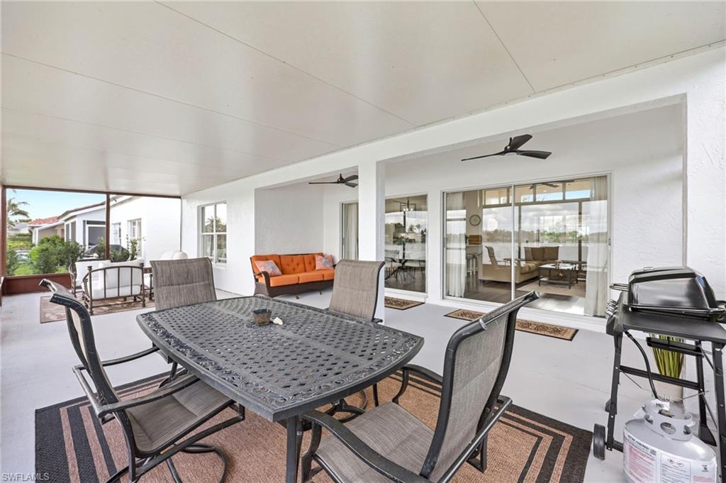 EMERALD LAKES - Residential Lease