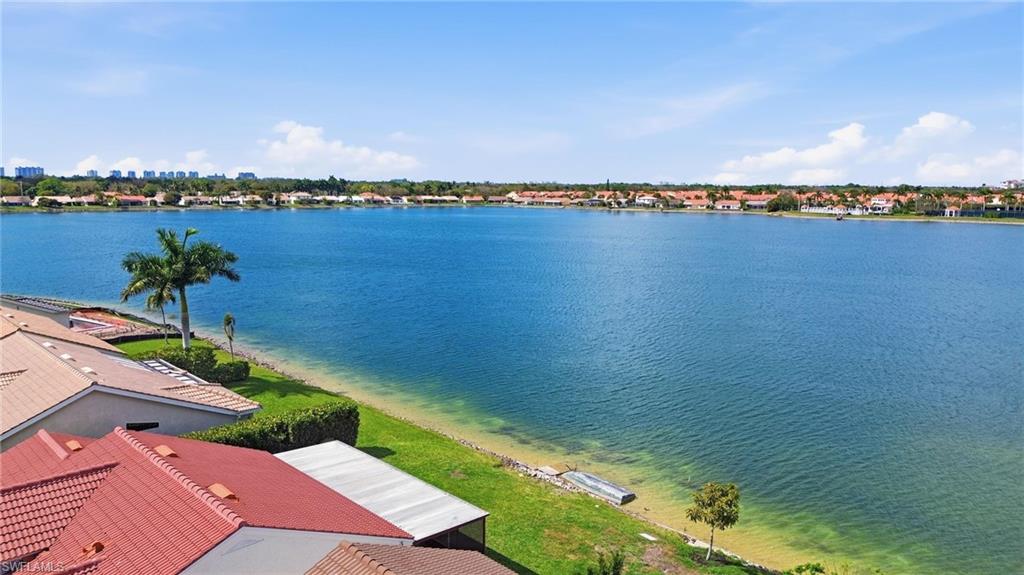 EMERALD LAKES - Residential Lease