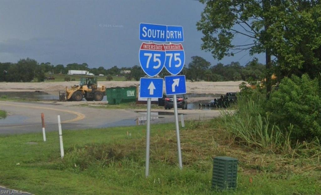 BONITA SPRINGS - Land
