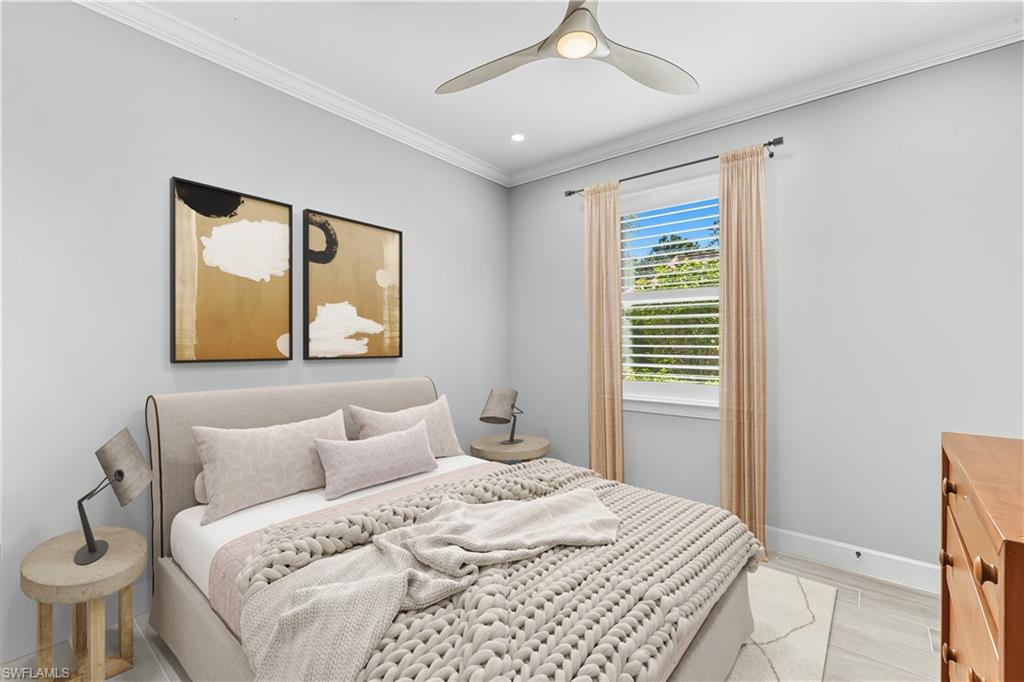 COUNTRY CLUB - Residential