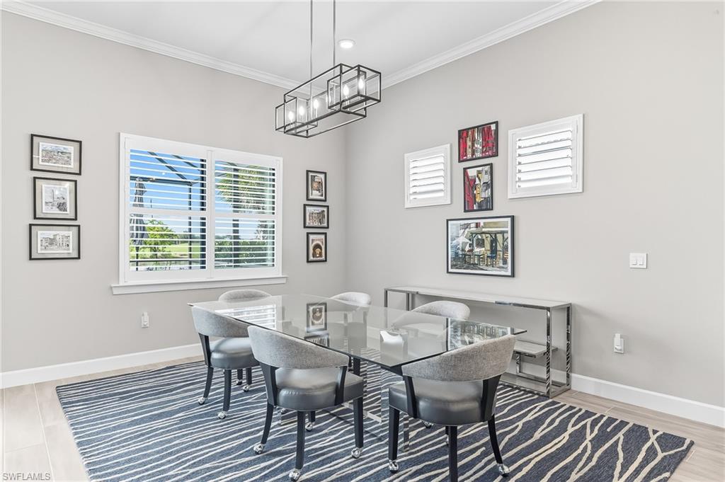 COUNTRY CLUB - Residential