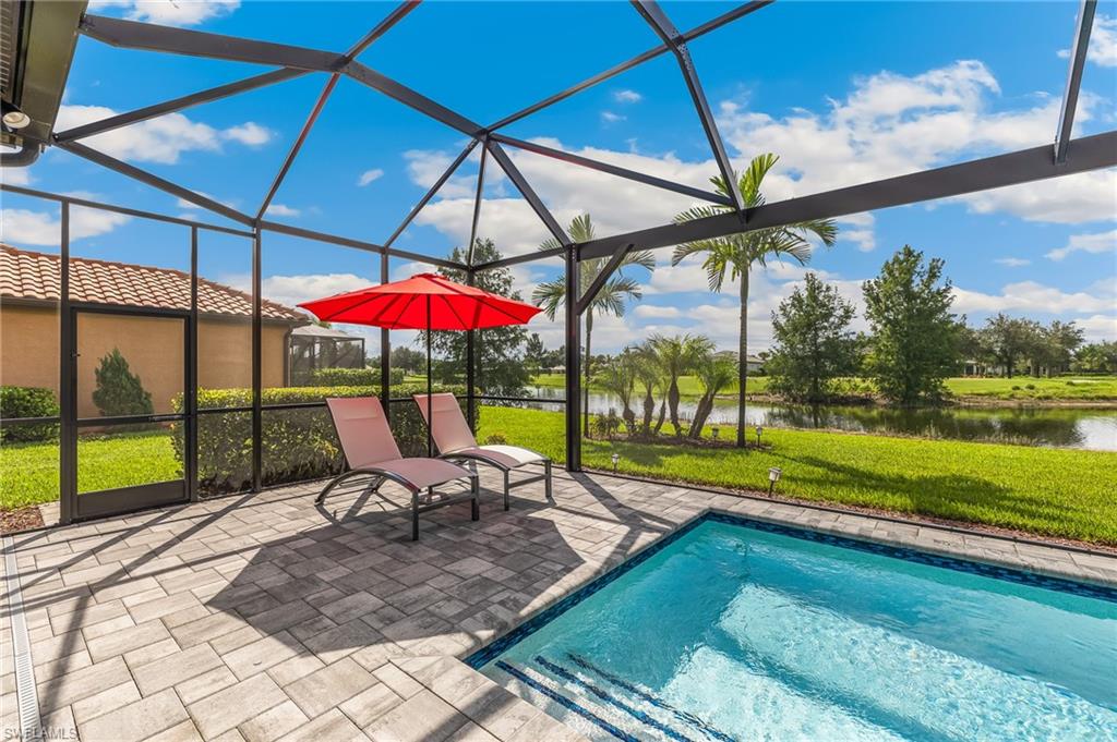 COUNTRY CLUB - Residential