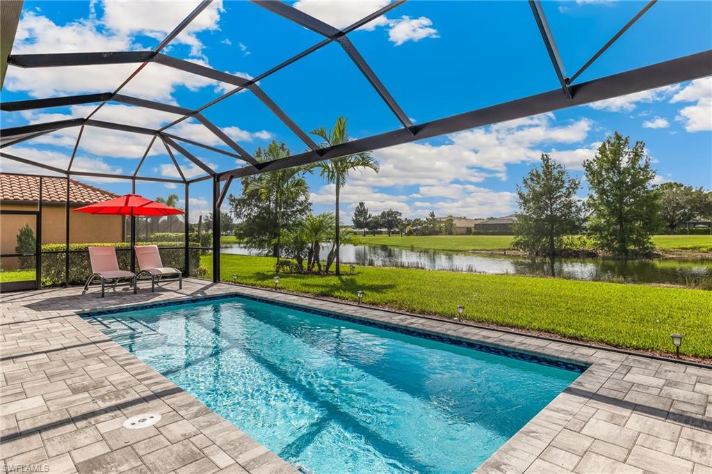 COUNTRY CLUB - Residential