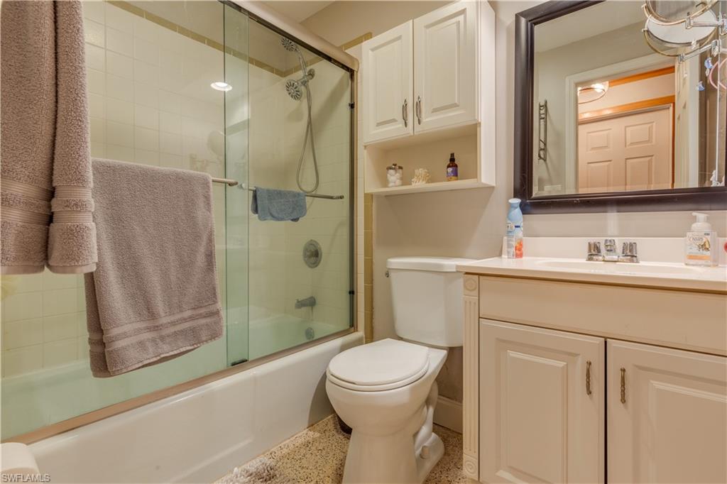 LELY PINES - Residential