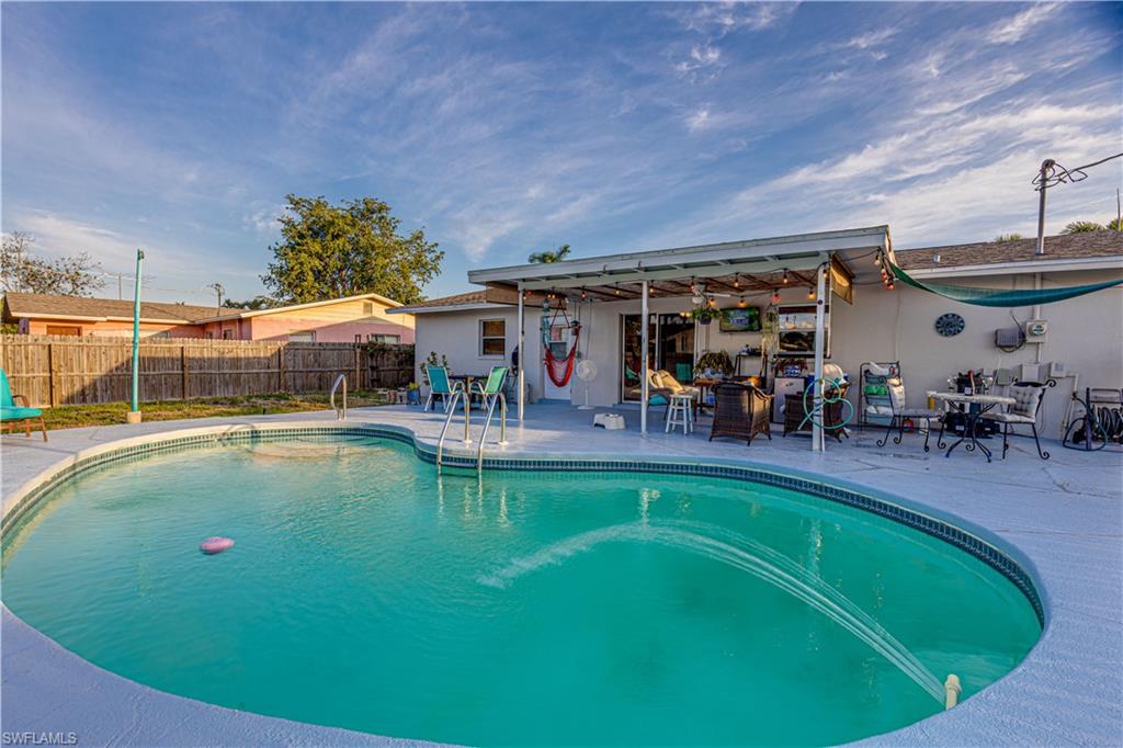 LELY PINES - Residential