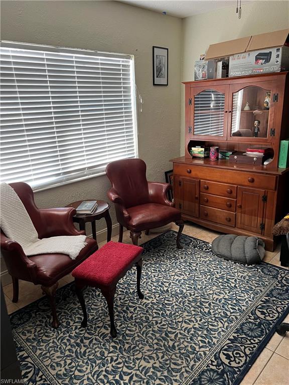 LELY PINES - Residential