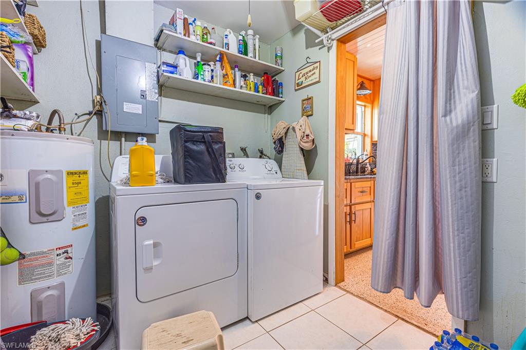 LELY PINES - Residential