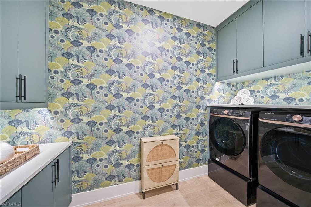 STELLA NAPLES - Residential