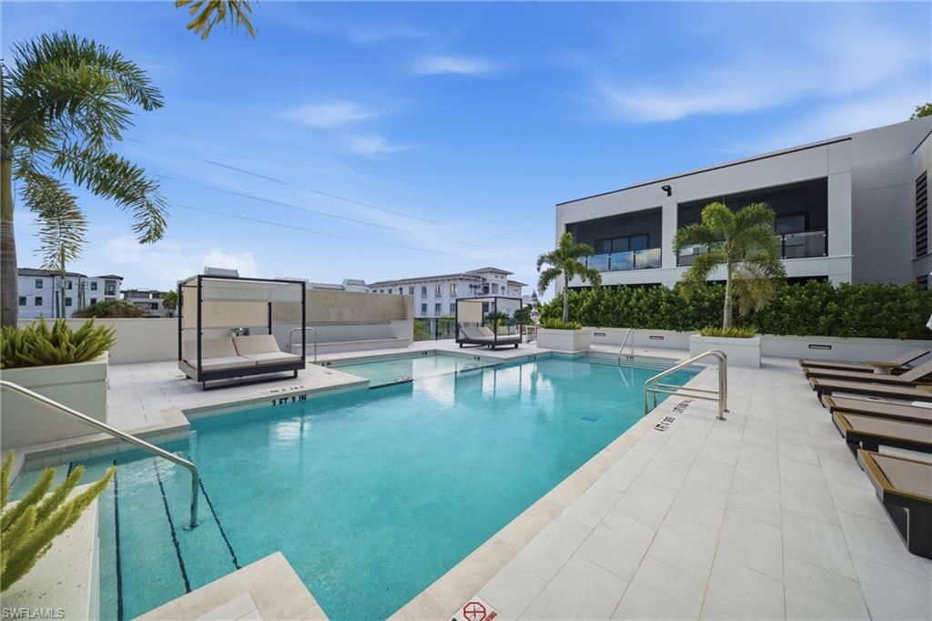 STELLA NAPLES - Residential