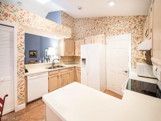 HUNTERS RIDGE - Residential