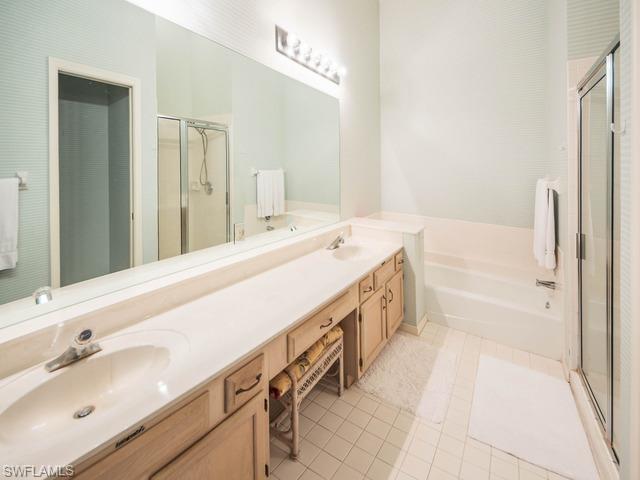 HUNTERS RIDGE - Residential