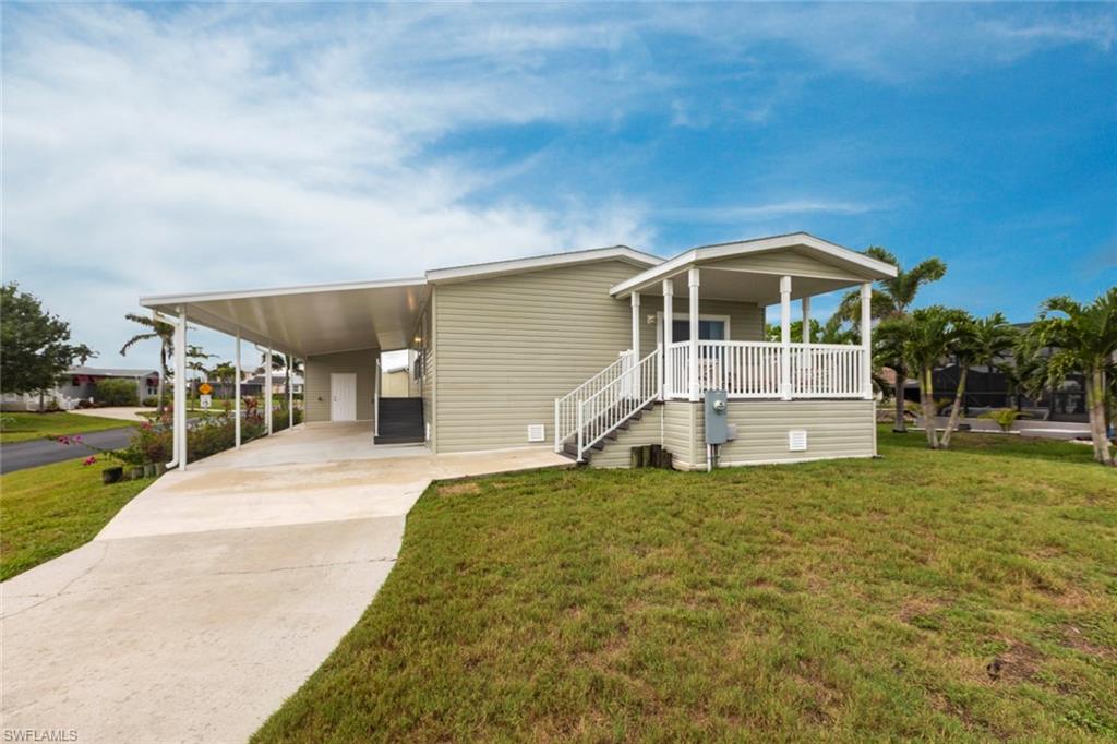 PELICAN POINTE - Residential