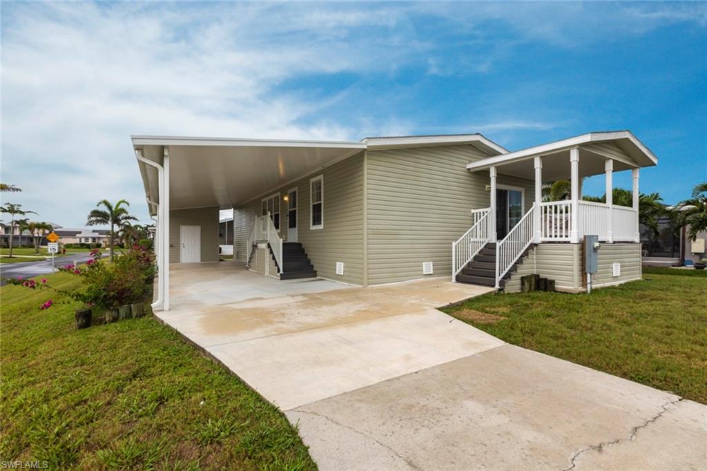 PELICAN POINTE - Residential