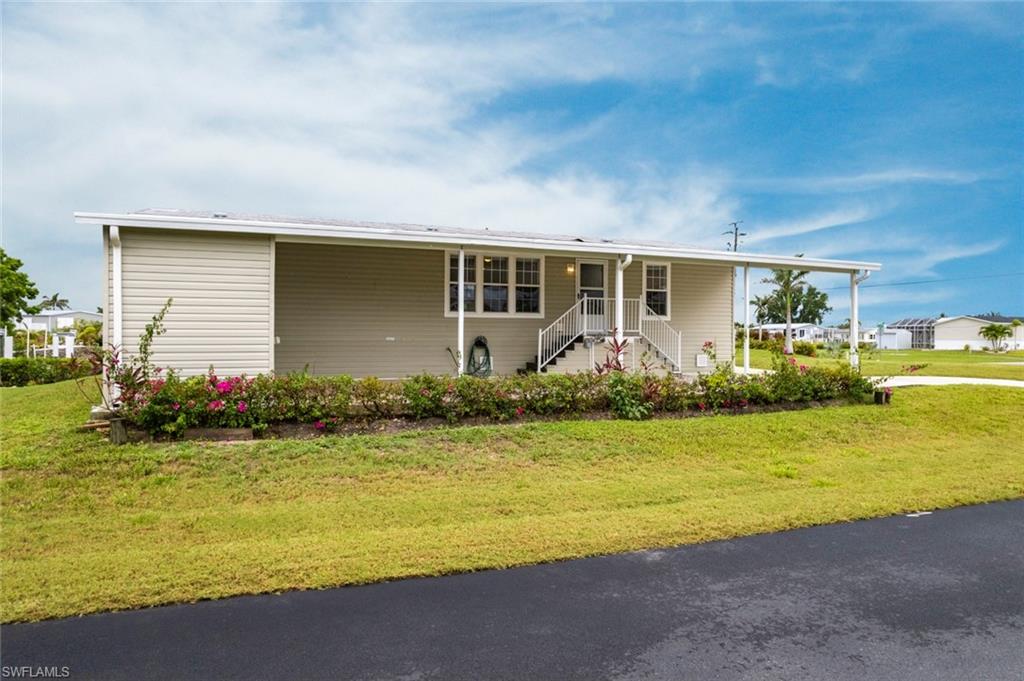 PELICAN POINTE - Residential