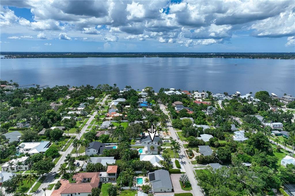 PALM GARDENS - Residential