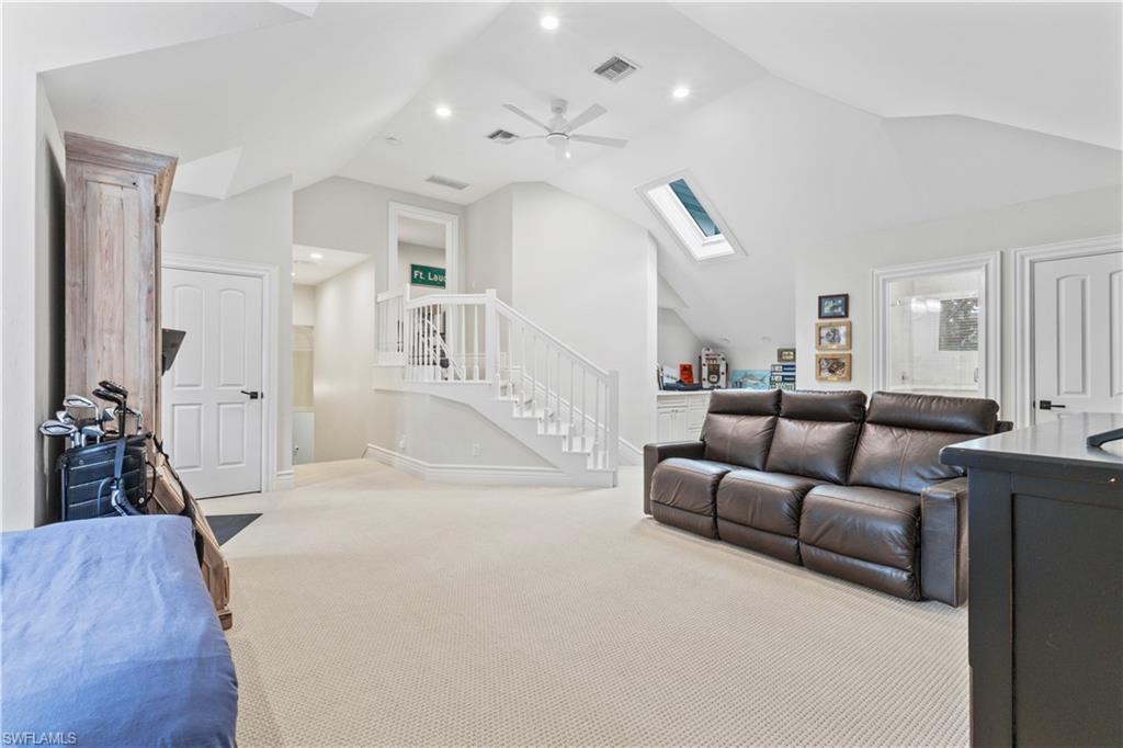 ESTATES AT GREY OAKS - Residential