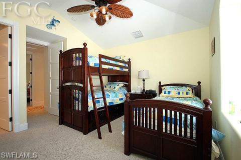 HOLIDAY HEIGHTS - Residential