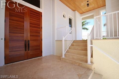 HOLIDAY HEIGHTS - Residential