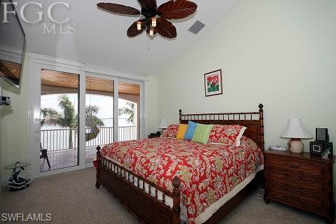 HOLIDAY HEIGHTS - Residential