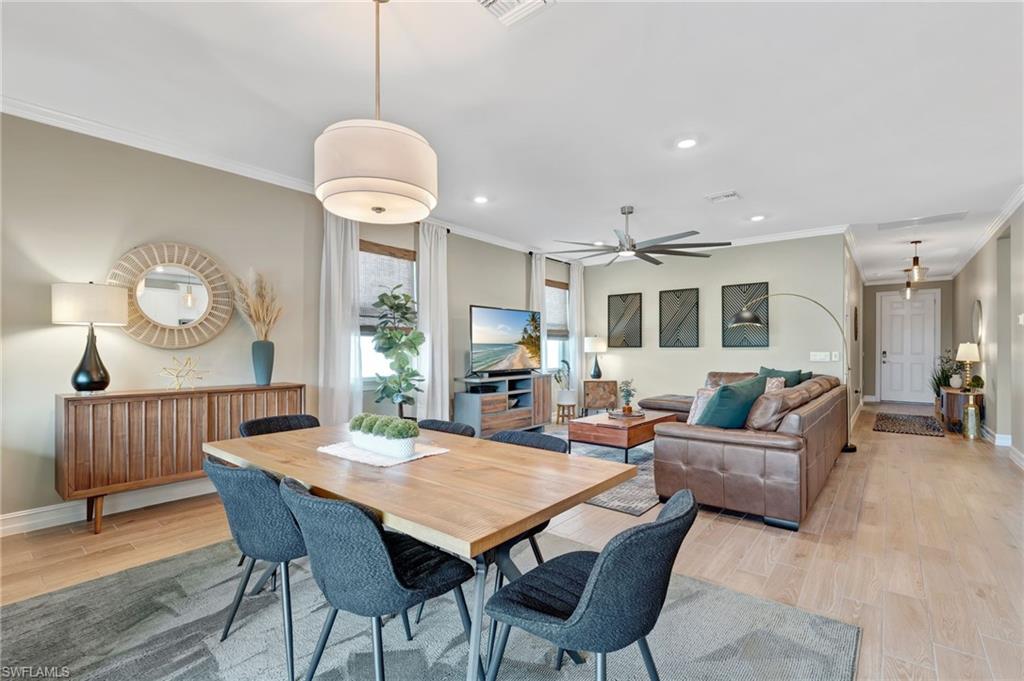CORAL BAY - Residential